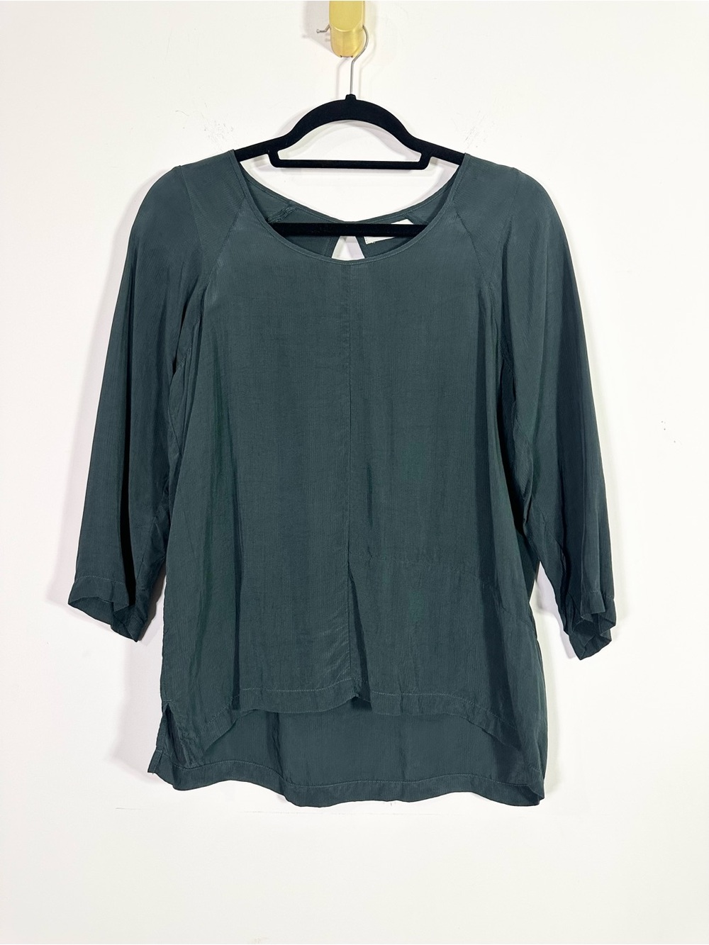 Humanoid Emerald Green Crewneck 3/4 Sleeve Open Back Top